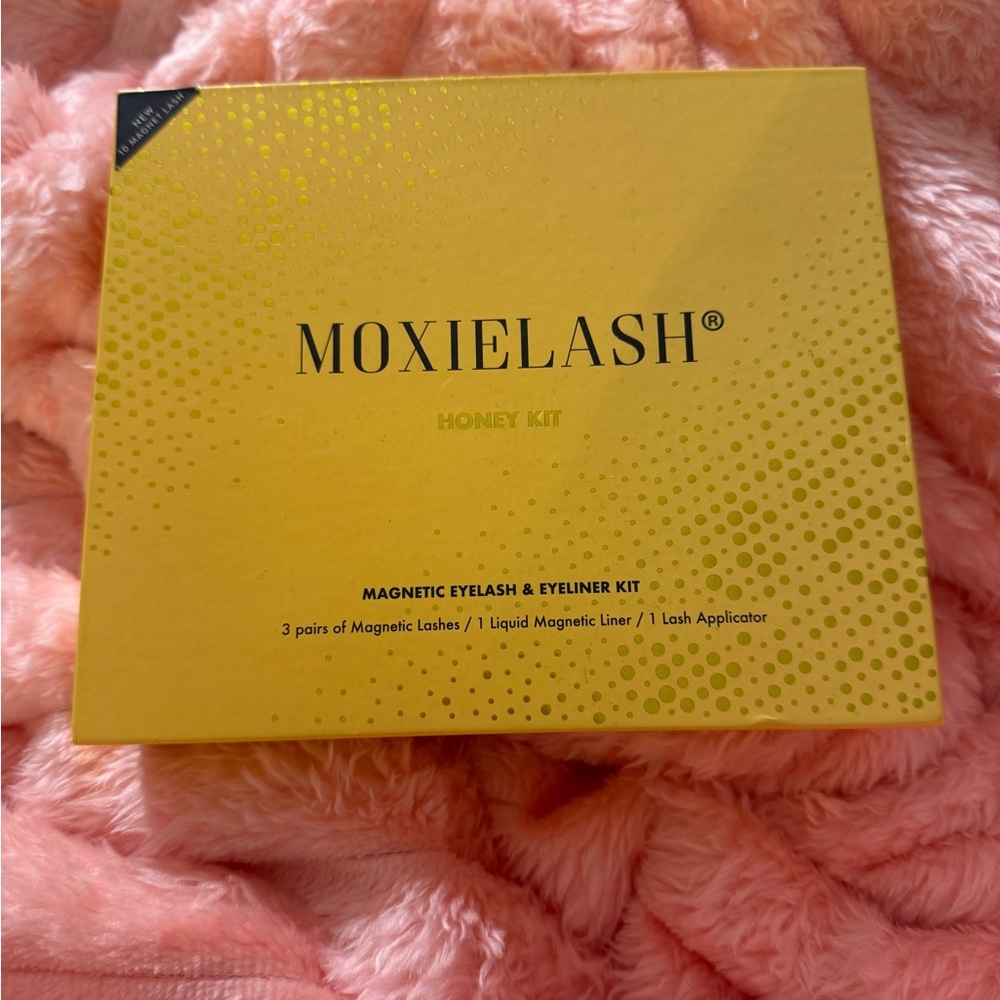 NWOT MoxieLash Honey Kit - Magnetic Eyelash & Eyeliner Set
